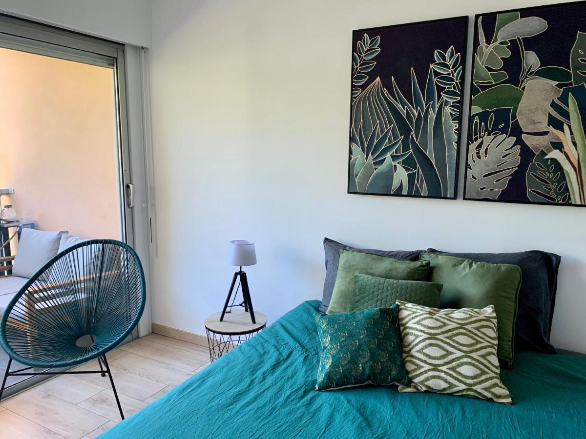 Appartement En Residence Avec Piscine, Cinema Nizza Kültér fotó